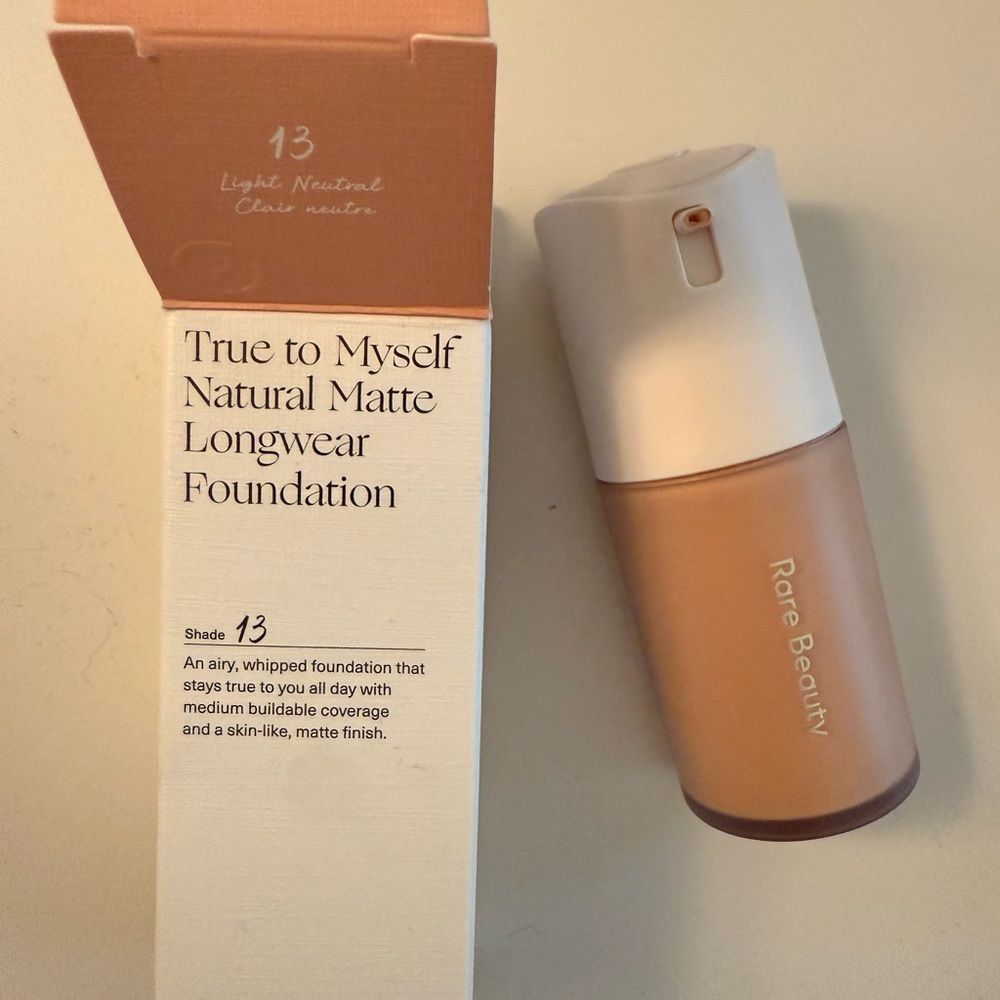 Rare Beauty True To Myself Natural Matte Longwear Foundation - Light Neutral